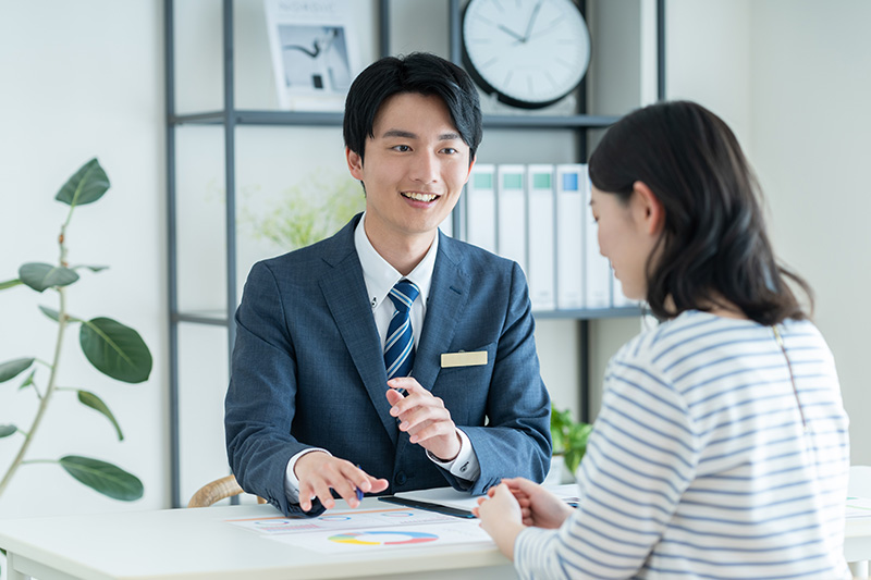 事前相談専用のサロンを完備